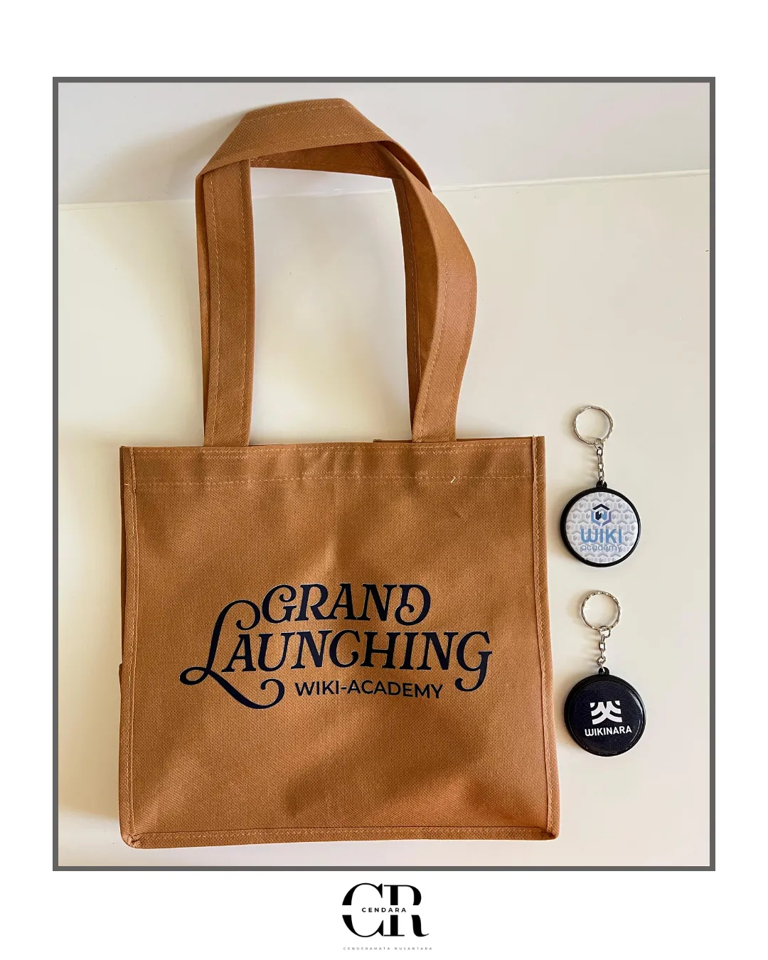 8 spunbond-gantungan-kunci-custom-logo-training